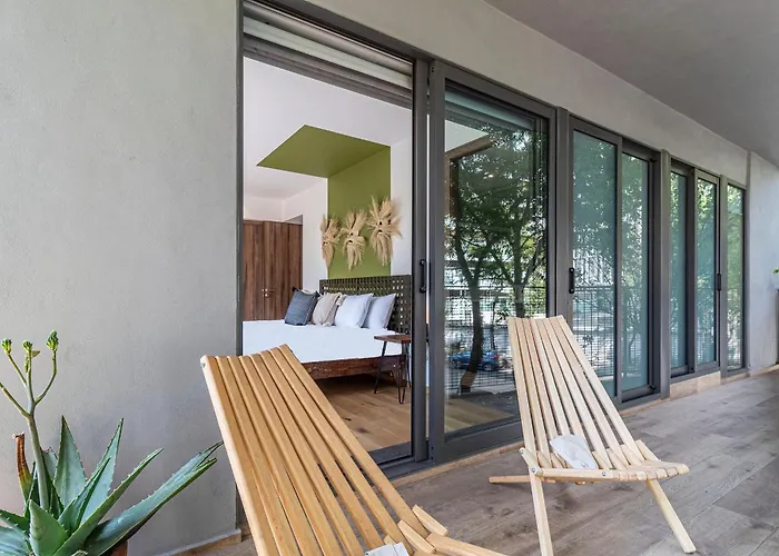 Aparthotel Casa Taman By Kukun 4*