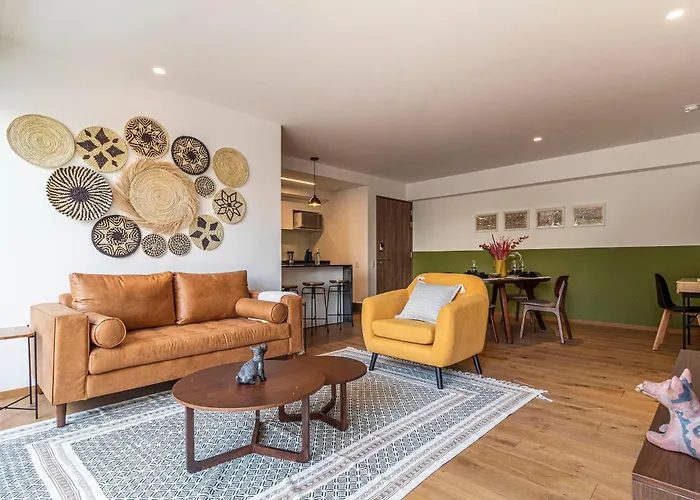 Casa Taman By Kukun 4*